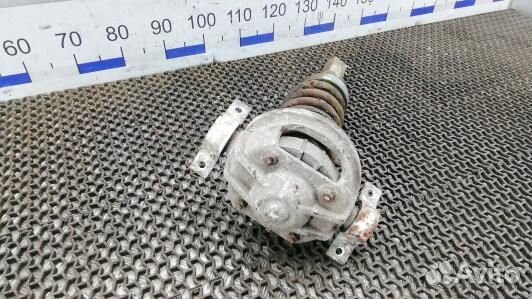 Стойка задняя правая volkswagen touareg 7L (7UK02S