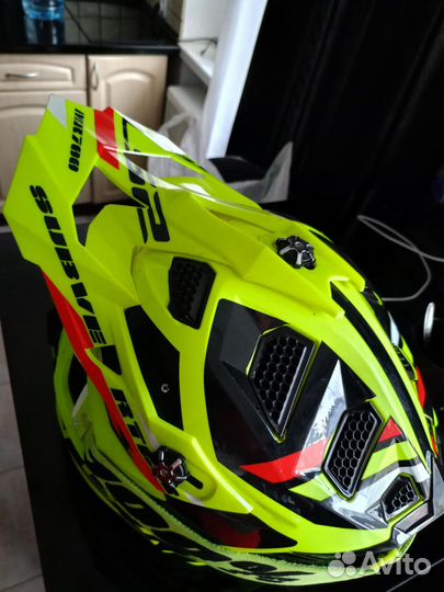 Кроссовый шлем