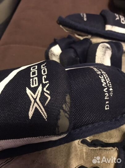 Краги хоккейные