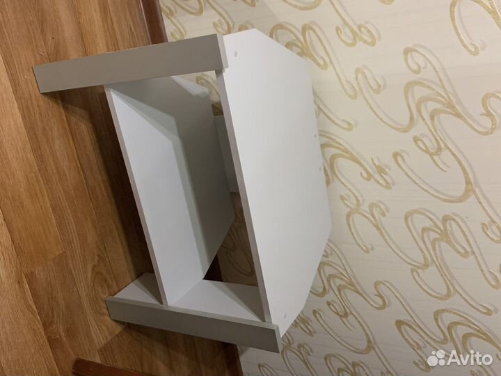 Тумба под телевизор