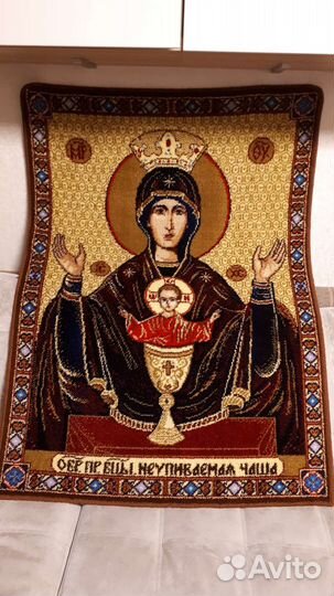 Образ Пресвятой Богородицы Неупивая чаша по-кровом