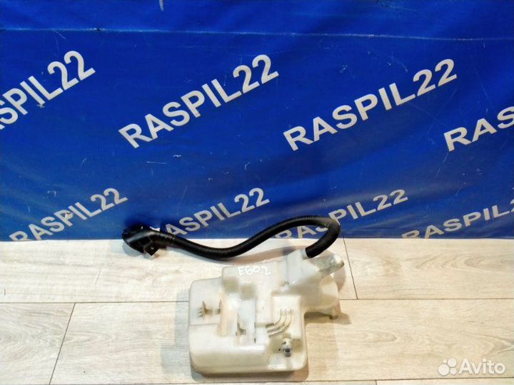 Бачок омывателя Bmw 525I Левый Руль Пробег: