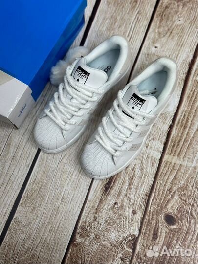 Кроссовки Adidas Superstar