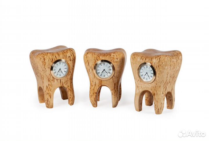 Часы настольные в форме зуба