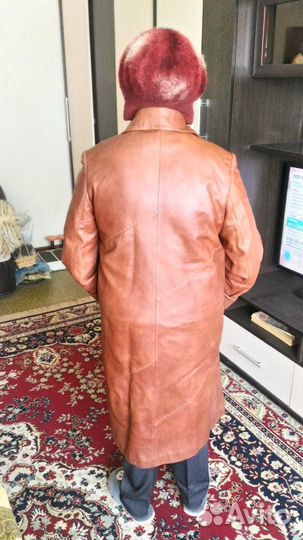 Кожаный плащ