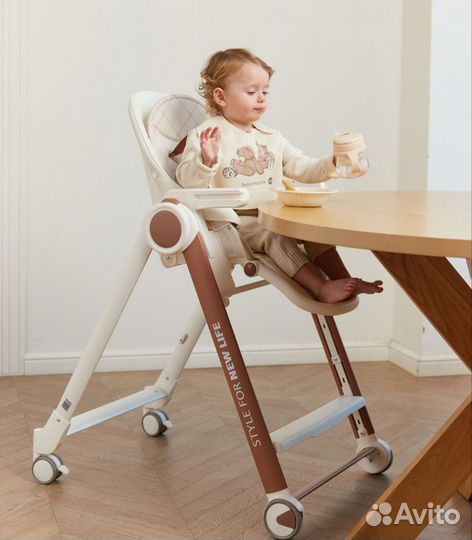 Стульчик для кормления happy baby berny v2