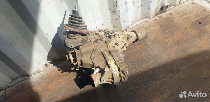 Коробка раздаточная, раздатка Mitsubishi Pajero 2