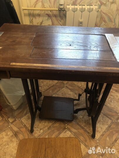 Швейная машина Naumann