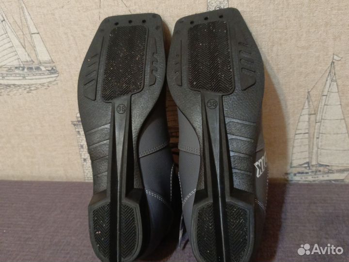 Лыжные ботинки spine nordik