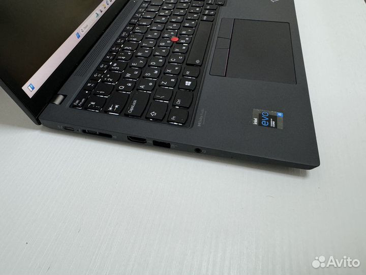 Lenovo Thinkpad X13 Gen 2 i5-11th Gen 512gB