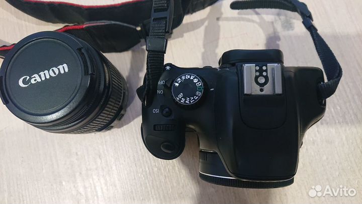 Зеркальный фотоаппарат canon 550d