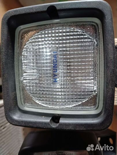 Фары на подборщик hyundai