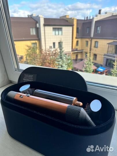 Фен-стайлер Dyson Airwrap