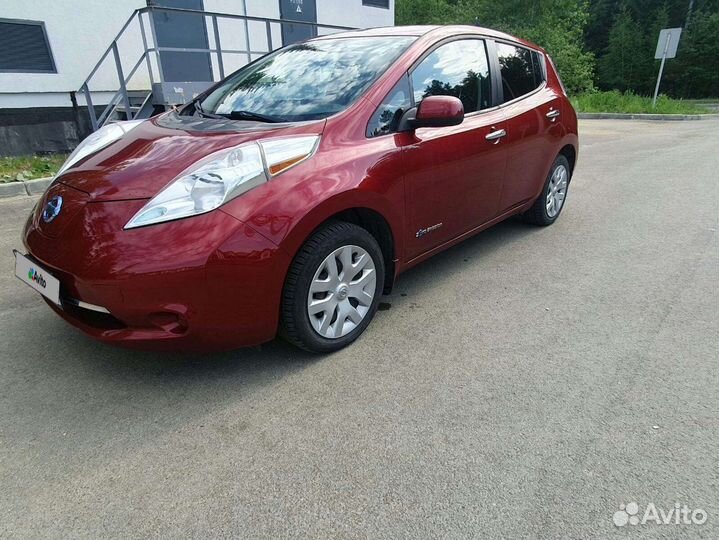 Nissan Leaf AT, 2014, 115 000 км