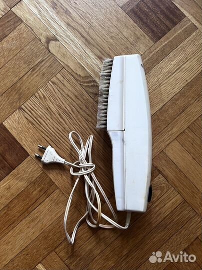 Щётка-пылесос для одежды Ветерок-3