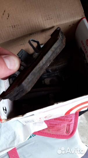 Тормозные колодки Brembo