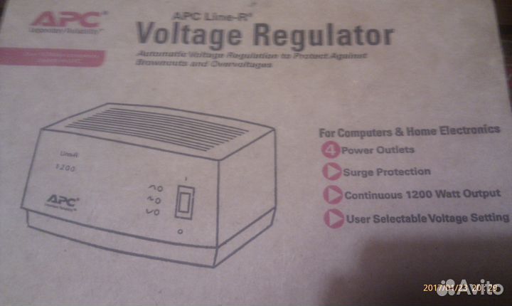 Стабилизатор APC Line-R LE1200I