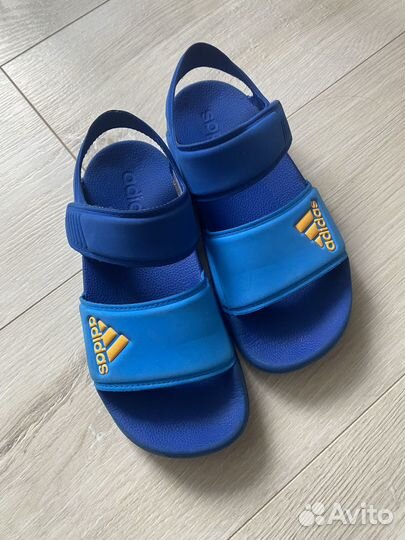 Сандали adidas