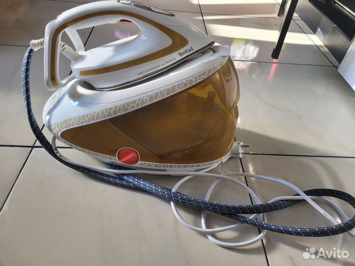Утюг с парогенератором tefal