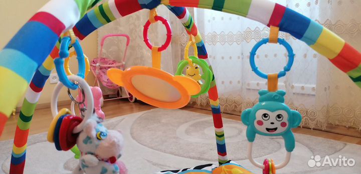 Развивающий коврик