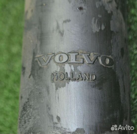 Рабочий цилиндр подъема кабины Volvo Trucks FM12