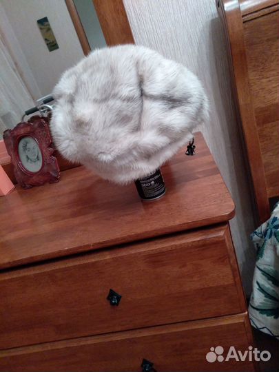 Шляпки осенние и зимние, береты