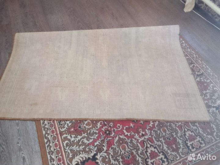 Ковер шерстяной