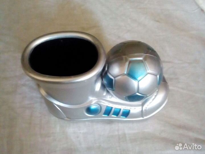 Подставка канцелярская