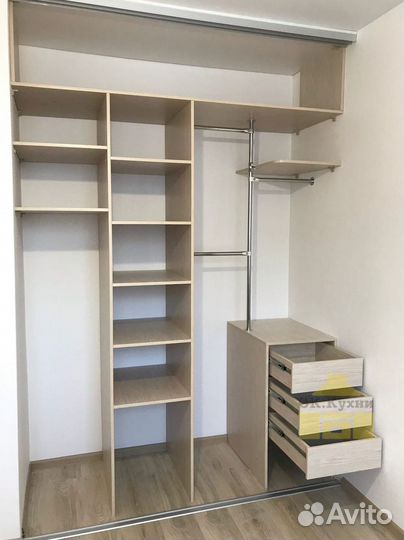 Шкаф стенка