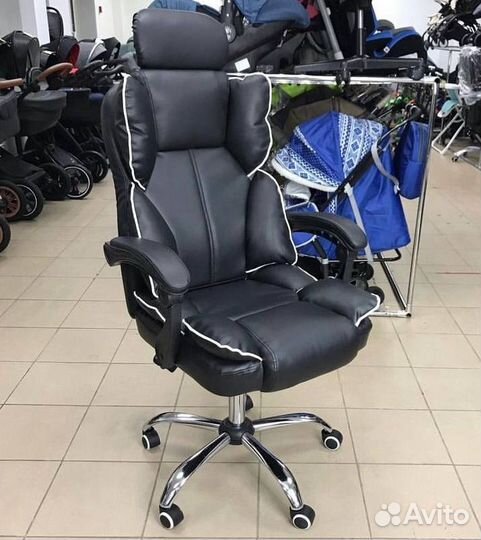 Кресло офисное с массажем