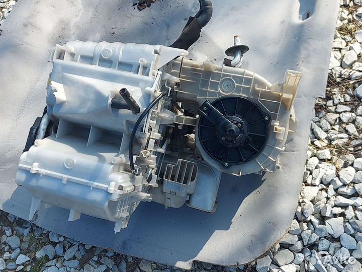 Печка взборе toyota caldina 2000г