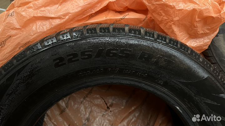 Pirelli Formula Ice 225/65 R17