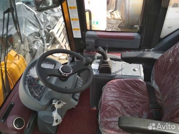 Фронтальный погрузчик Lonking CDM835, 2023