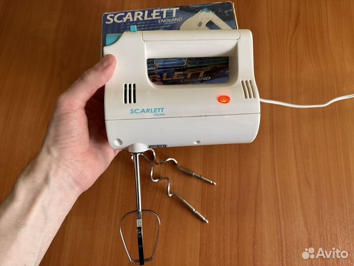 Миксер Scarlett SC-045