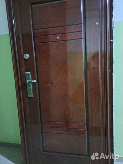 Дверь входная металлическая