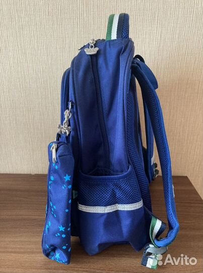 Рюкзак школьный