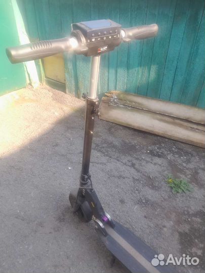 Электрическии самокат kugoo