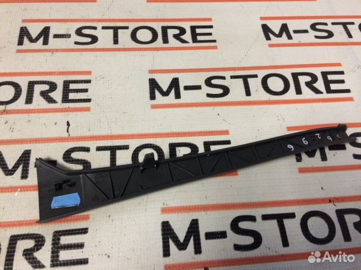 Обшивка стойки передняя левая Volkswagen Touareg