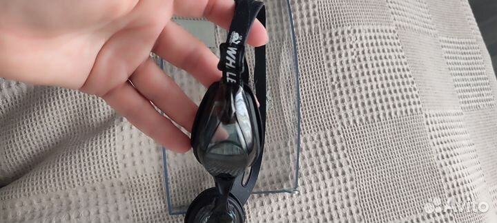 Очки для плавания