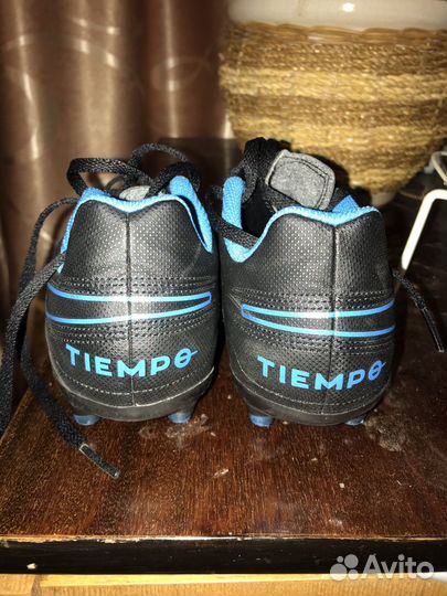 Бутсы nike tiempo 35