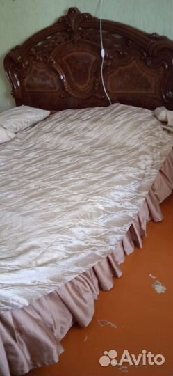 Покрывало атлас шелк