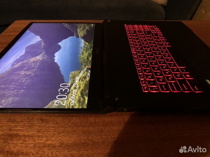 Ноутбук игровой MSI Katana GF76 11sc 483xru