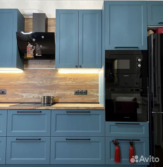 Угловая кухня мдф фасады