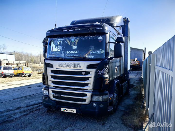 Scania G380 с полуприцепом, 2011