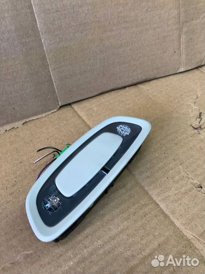 Плафон салона Volvo V40 31305650