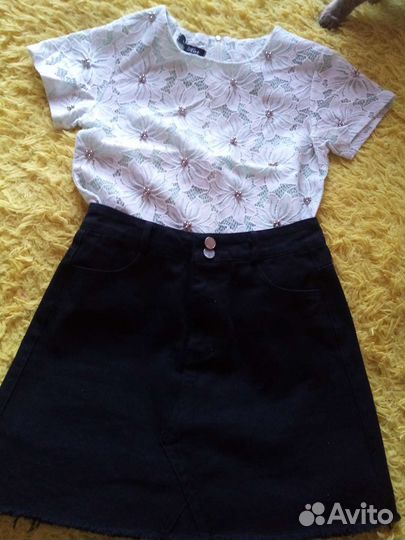 Джинсовая юбка - шорты и блузка