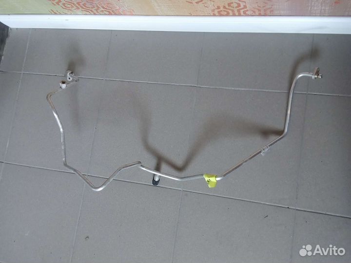 Рено Логан/Сандеро2- Трубка кондиционера