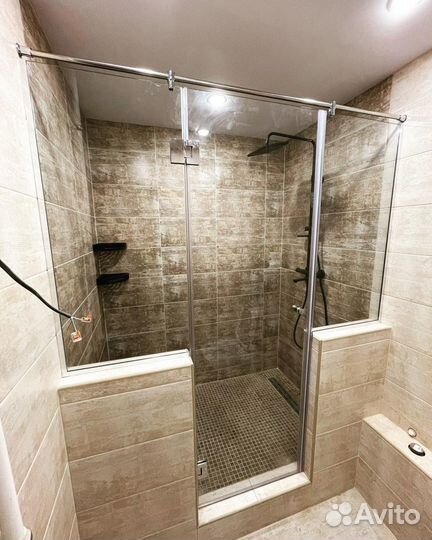 Изготовление душевых перегородок из стекла