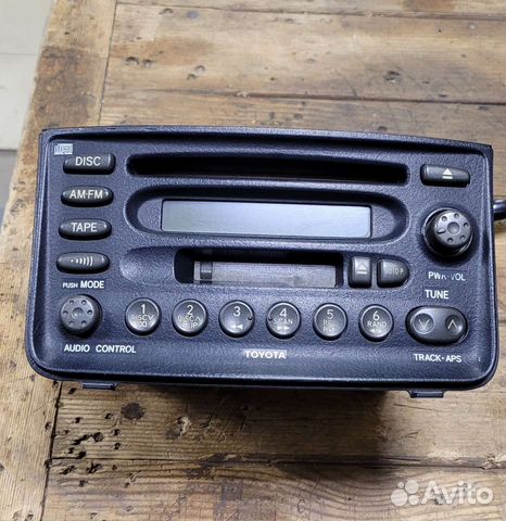 Toyota Funcargo, штатная магнитола