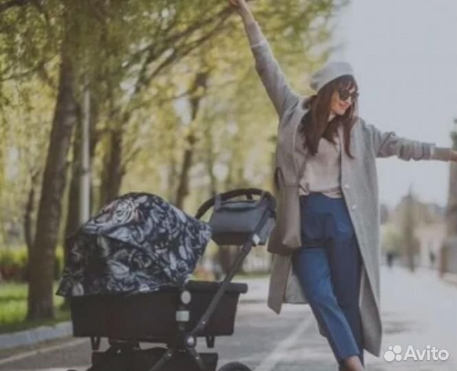 Коляска 3 в 1 с легким механизмом складывания